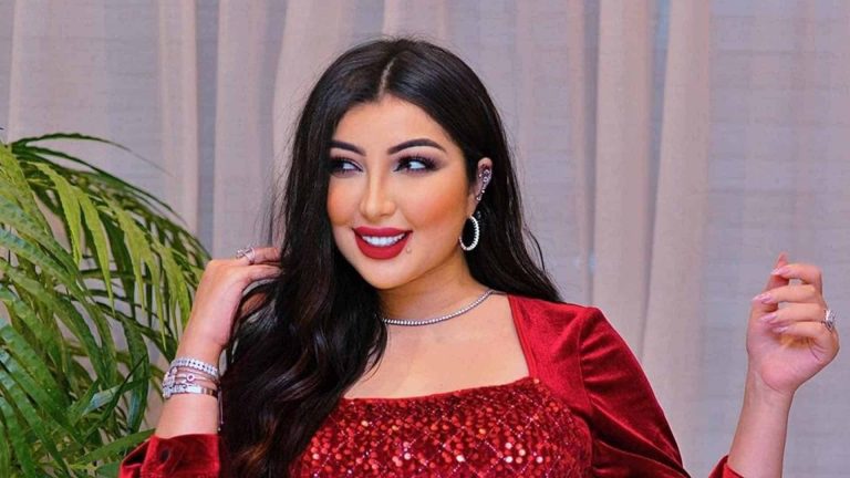 دنيا بطمة تحول ذقنها إلى خنجر وتصدم الجميع.. كيف فعلتها؟ watanserb.com