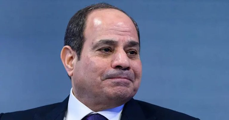 الكويت تقرر ترك “السيسي” لمصيره وترفض الامتثال لصندوق النقد لمساعدة مصر.. تفاصيل مثيرة! الكويت تقرر ترك السيسي watanserb.com