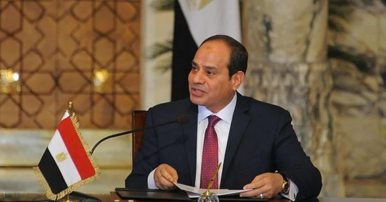 تعليق للسيسي على بيع قناة السويس watanserb.com