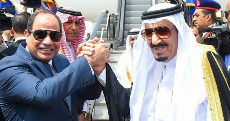 التراشق المصري السعودي.. مقرب من الديوان الملكي: علمناهم اللغة العربية التي يسبوننا بها اليوم مصر والسعودية watanserb.com