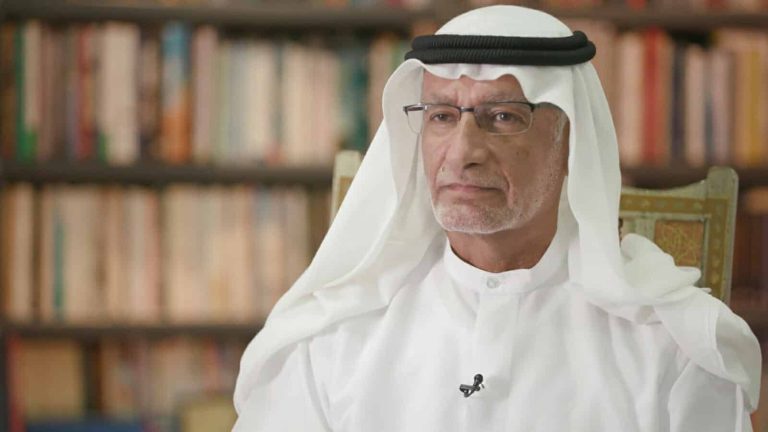 “أكبر مثيري الفتنة”.. مغرّدون يلقّنون عبد الخالق عبد الله درساً لمهاجمته رفضَ قطر التطبيعَ مع الأسد عبدالخالق عبدالله watanserb.com
