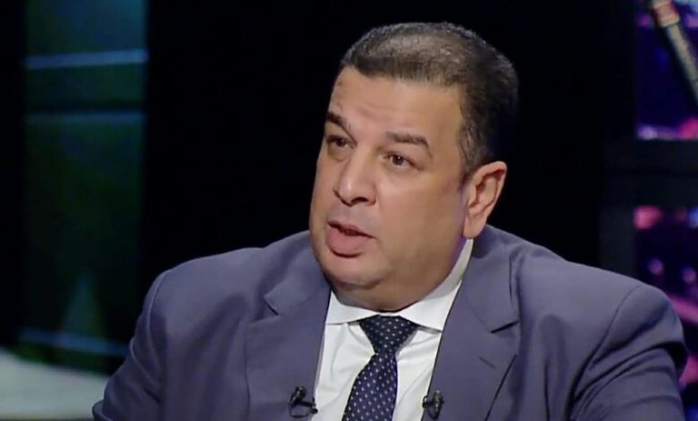فيديو محرج جدا للكاتب المصري عبدالرزاق توفيق صاحب المقال المسيء للخليج إساءة عبدالرزاق توفيق للسعودية watanserb.com