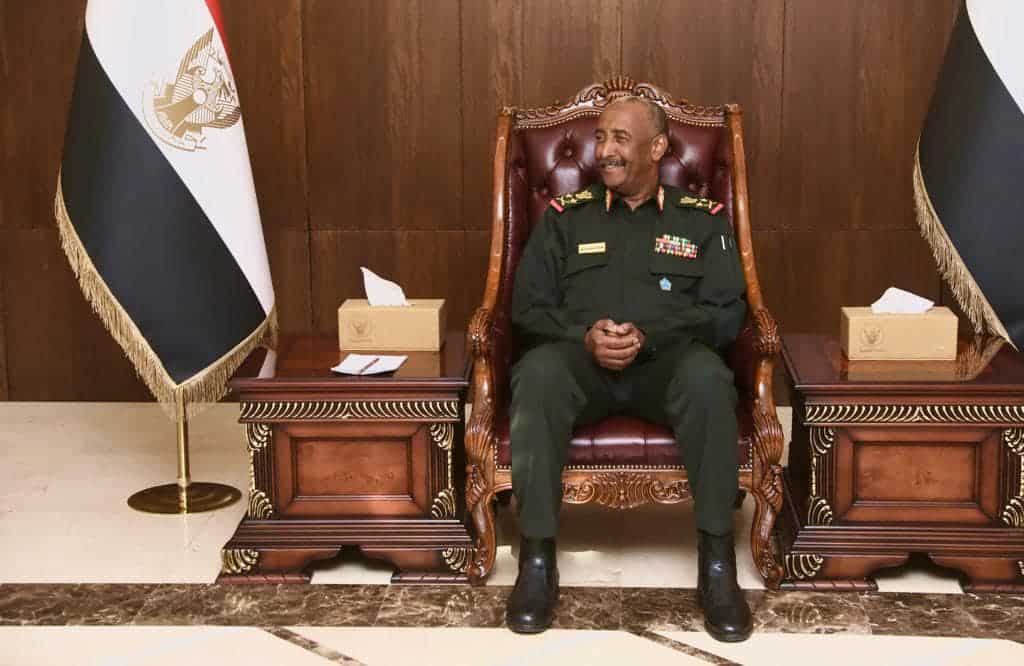 عبدالفتاح البرهان يلتقي إيلي كوهين (اتفاقيات ابراهيم)