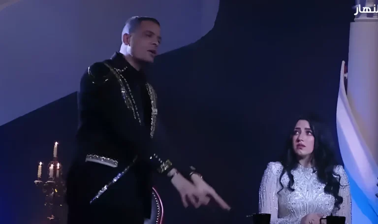 زوجة حسن شاكوش تنهار على الهواء بعدما فضحه “شيخ العرافين” أمامها! زوجة حسن شاكوش تنهار على الهواء بعدما فضحه "شيخ العرافين" أمامها! (فيديو) watanserb.com
