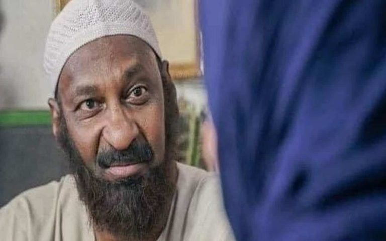 شيخ الرفاعي في ود الملك watanserb.com