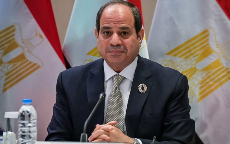 السيسي يعزل رئيس محاكم مصر watanserb.com