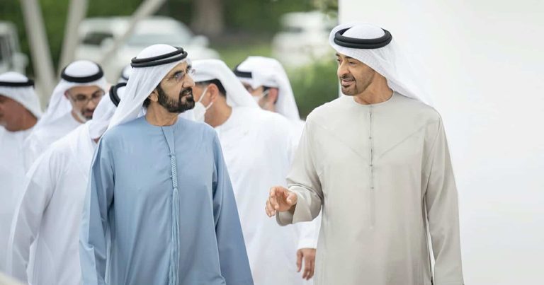 ابن زايد استنسخ تجربة الملك سلمان في تركيز السلطة بيد عائلته المباشرة watanserb.com