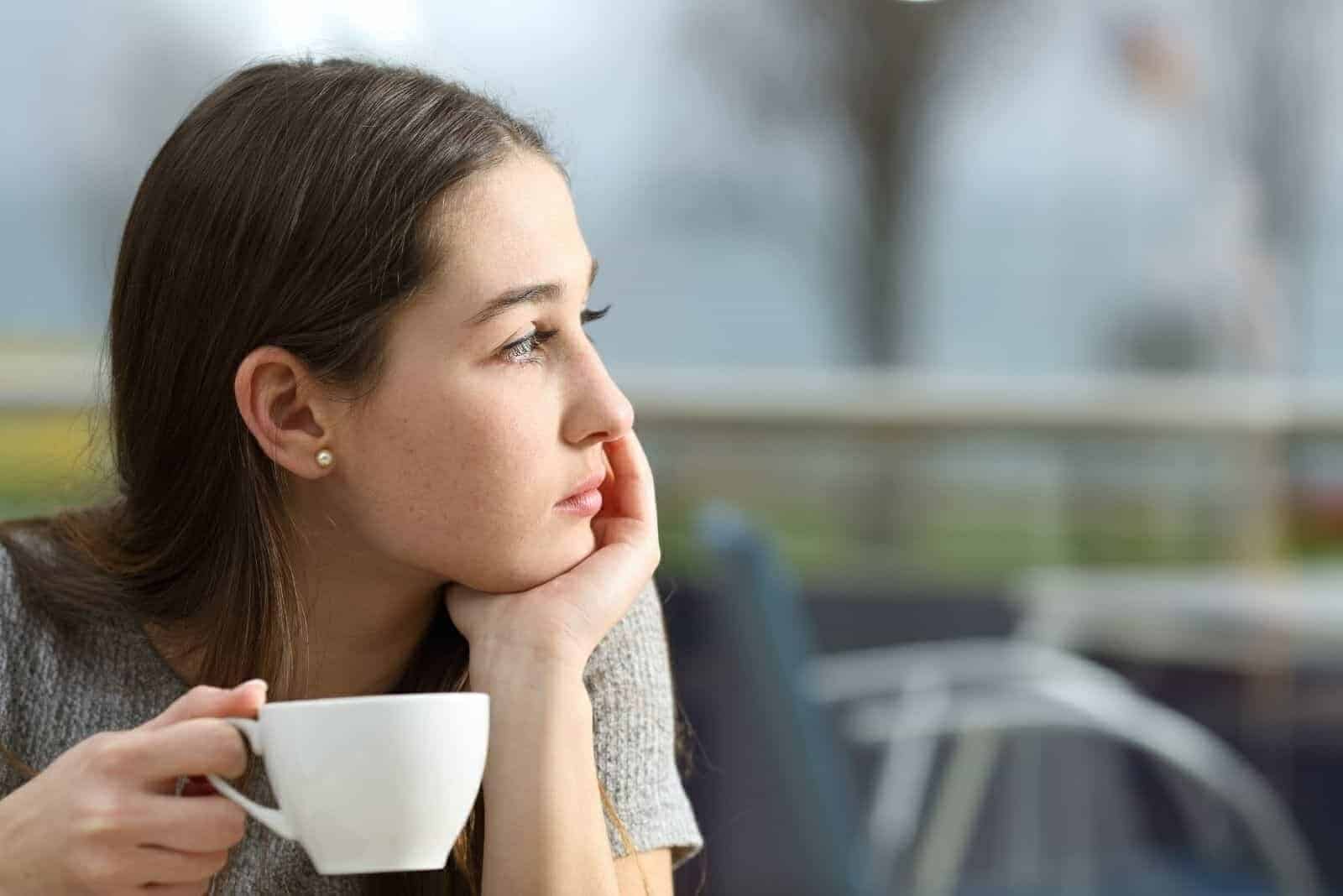 التخلص من التفكير في شريكك