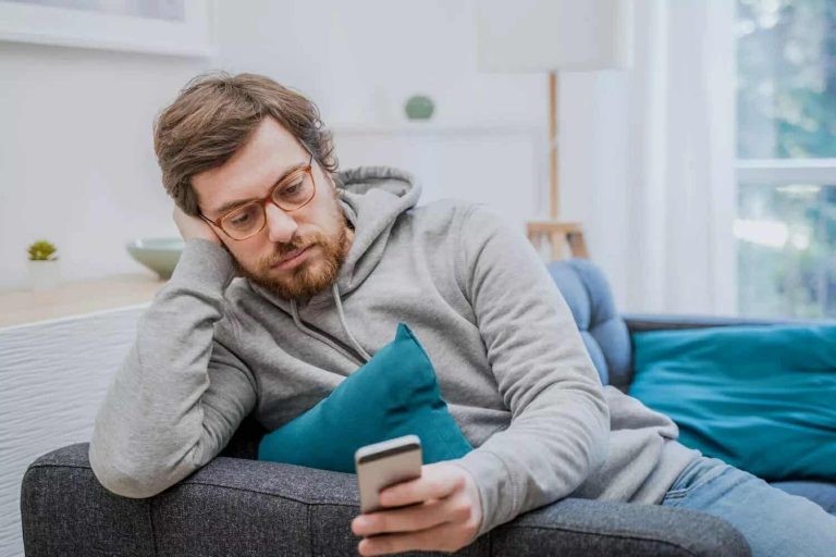 لوفيغارو: أكثر 5 أسباب شيوعًا للرّفض أثناء مقابلة العمل الرفض أثناء المقابلة watanserb.com