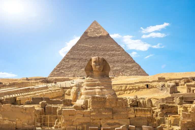 ممر هرم خوفو السري.. حواس يفجر مفاجأة عن نهاية الممر ويبشر بكنز جديد ممر سري جديد داخل الهرم خوفو watanserb.com