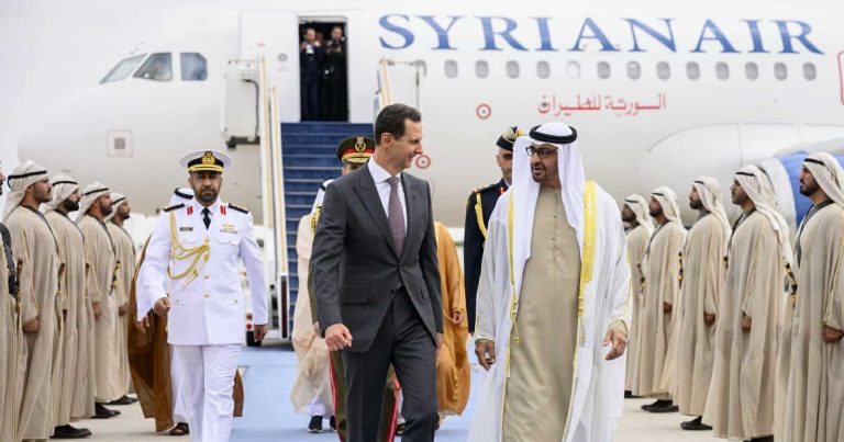 بشار الأسد في الإمارات watanserb.com