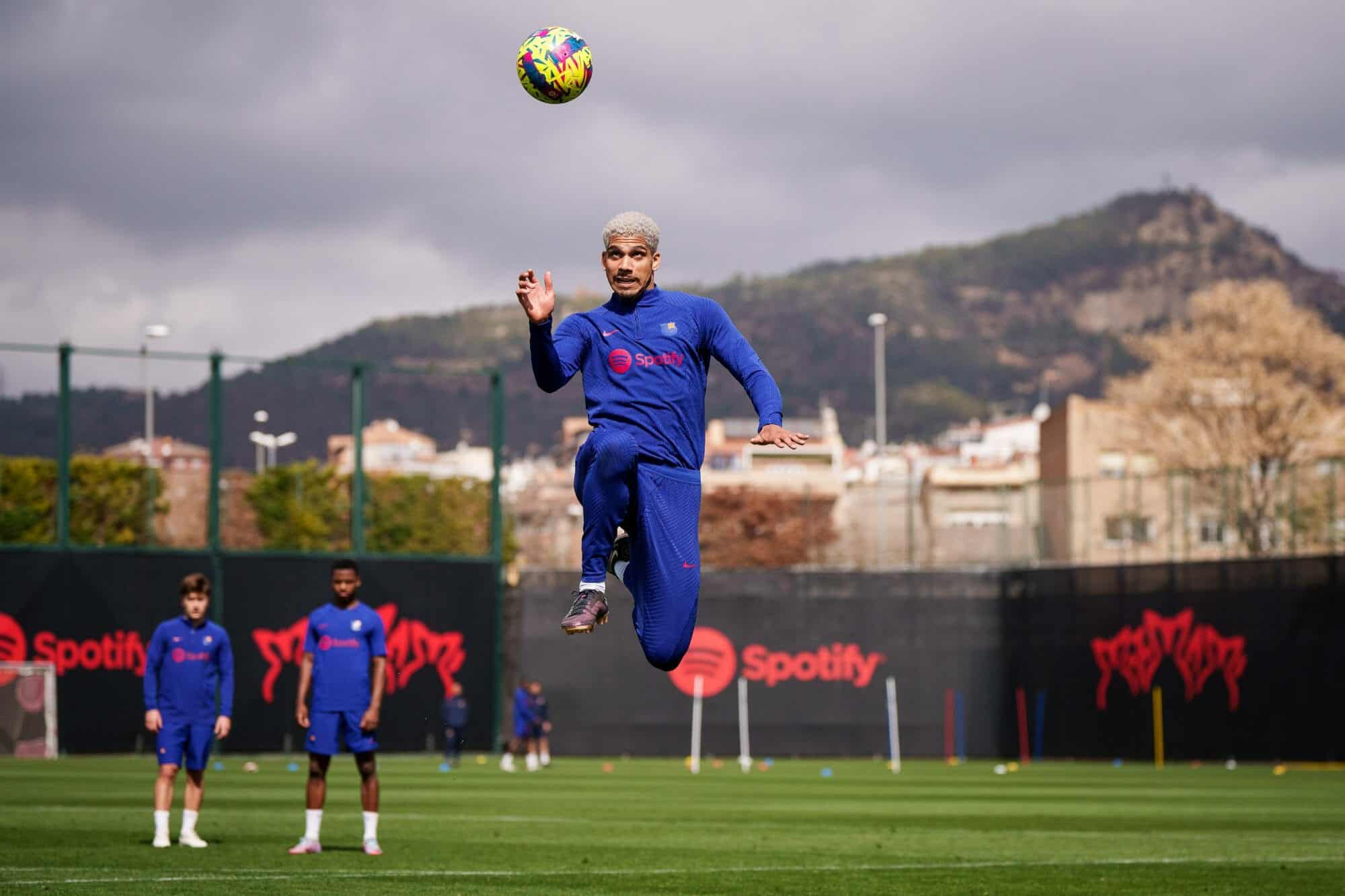 تدريبات برشلونة