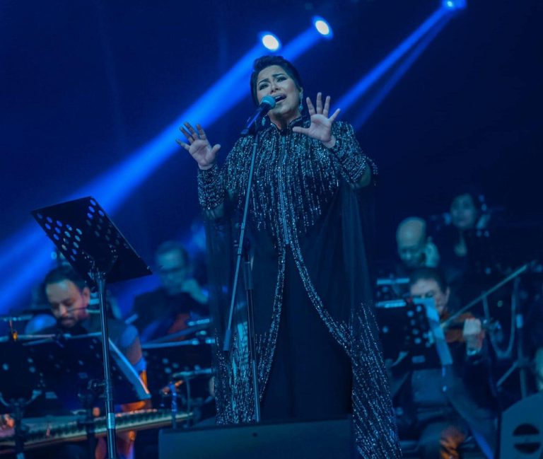 شيرين عبد الوهاب ستدفع 5 ملايين جنيه لـِ”روتانا” التي يملك أغلبها الوليد بن طلال .. لماذا؟! تغريم شيرين عبد الوهاب 5 ملايين جنيه مصري لصالح روتانا watanserb.com