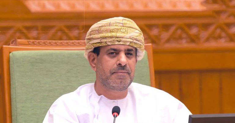 فضائح فساد داخل “الطيران العماني” كشفها عضو مجلس شورى تثير بلبلة واسعة حمد الربيعي watanserb.com