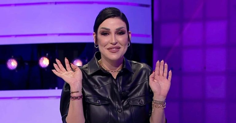 سوسن المصمودي تفجر غضب التونسيين بظهور فاضح من مكة المكرمة (فيديو) watanserb.com