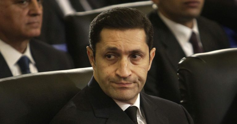 تغريدة علاء مبارك عن الجندي المصري الشهيد محمد صلاح watanserb.com