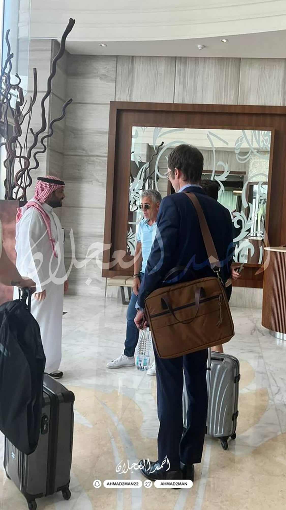 والد ميسي في السعودية
