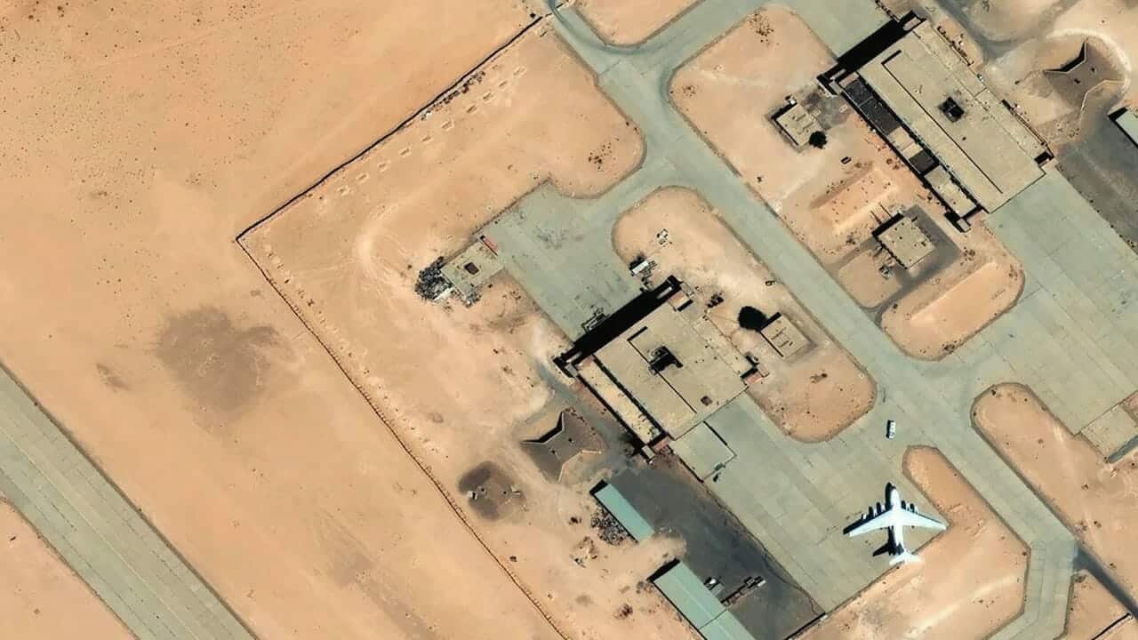 بدأ تصاعد حركة طائرات النقل من طراز إليوشن 76 قبل يومين من بدء الصراع في السودان يوم السبت.