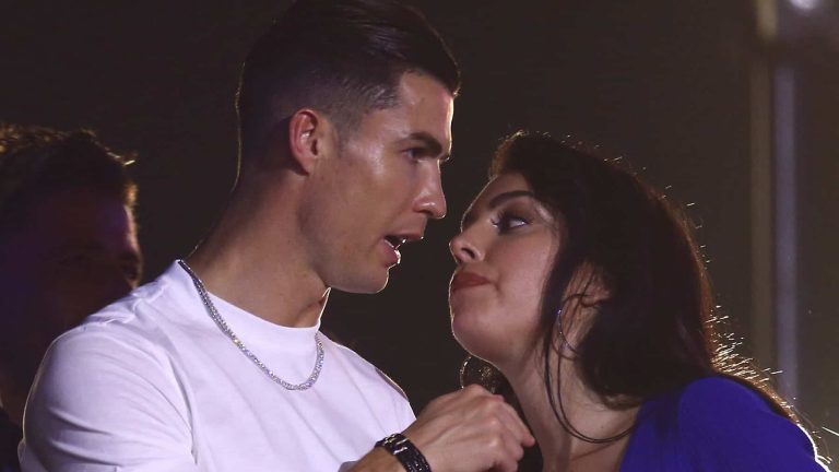 عشاق جورجينا قبل ارتباطها برونالدو.. جميعهم أكثر وسامة منه! (شاهد) watanserb.com
