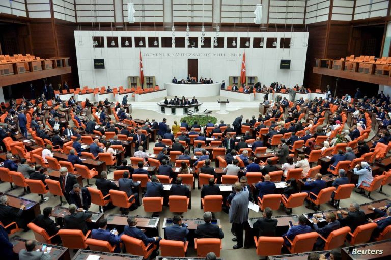 الأحزاب السياسية التركية والانتخابات البرلمانية التركية watanserb.com