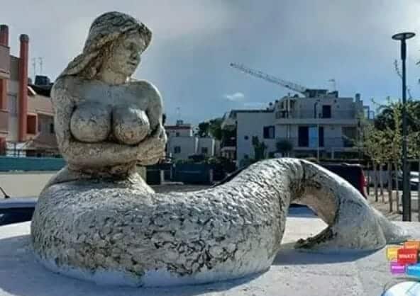 تمثال حورية البحر