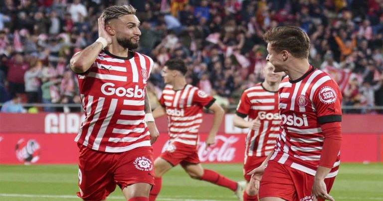 كاستيلانوس يدخل تاريخ ريال مدريد بعد تسجيله سوبر هاتريك في شباكه (فيديو) سوبر هاتريك كاستيلانوس watanserb.com
