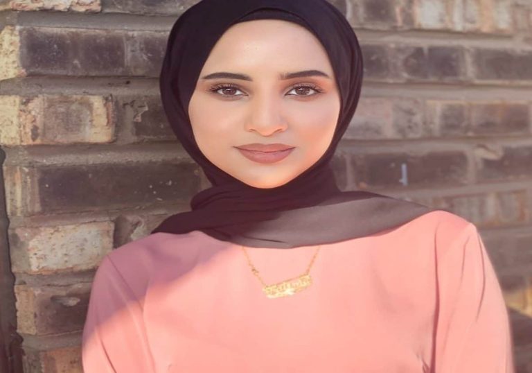 طالبة يمنية تزلزل أركان مدينة نيويورك بخطاب تخرجها الذي دعا للكفاح ضد الصهيونية (شاهد) طالبة يمنية تزلزل أركان مدينة نيويورك بخطاب تخرجها الذي دعى للكفاح ضد الصهيونية watanserb.com