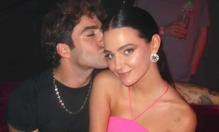 الحسناء الإسبانية لورا إسكانيس تتصدر مواقع التواصل باعترافها: “أمارس أفضل جنس في حياتي” الحسناء الإسبانية لورا إسكانيس تتصدر مواقع التواصل باعترافها: "أمارس أفضل جنس في حياتي" watanserb.com