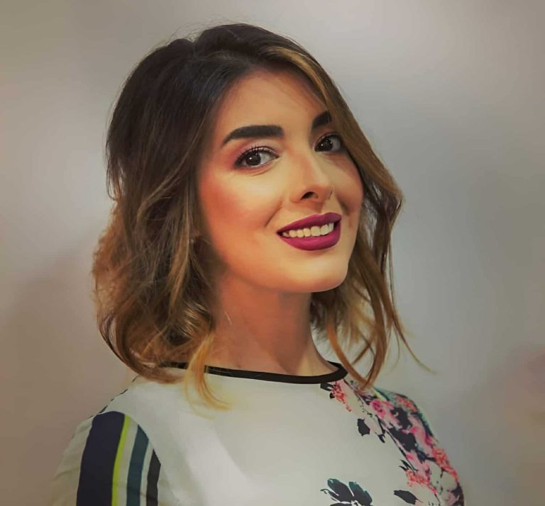 والدة الفنانة المغربية نجاة خير الله تتبرأ منها بسبب فضيحة "التحرش"! watanserb.com