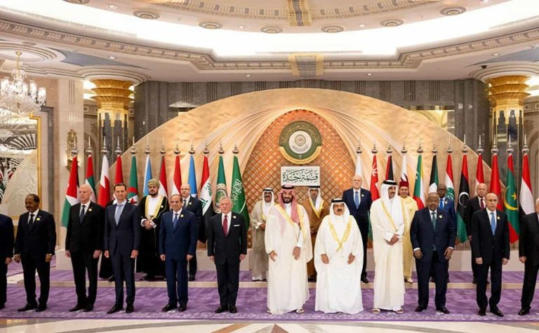 وسط صمت رسمي في أبو ظبي.. هل يؤكد غياب محمد بن زايد عن قمة جدة الصراع الإماراتي السعودي؟ watanserb.com
