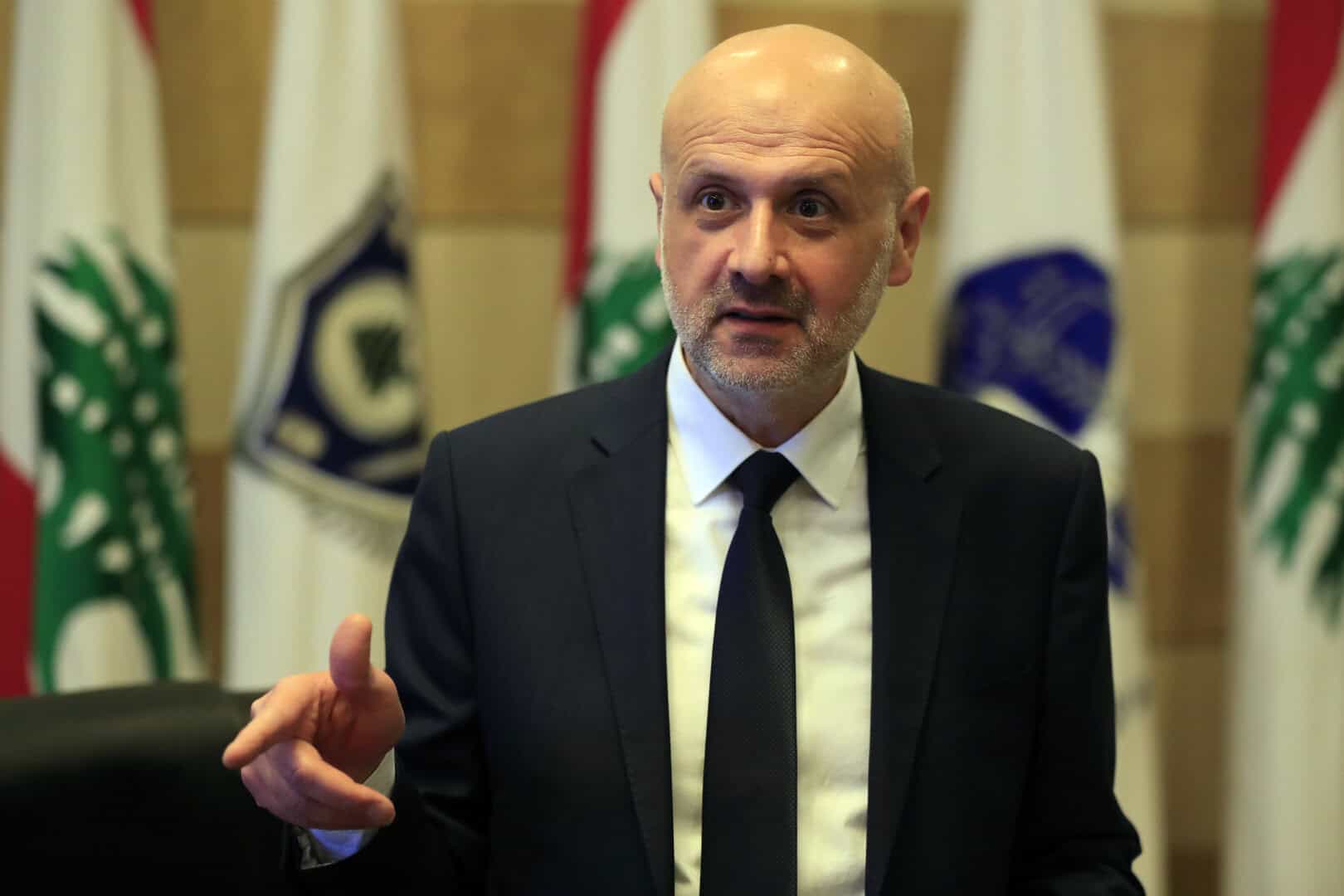 بسام مولوي وزير الداخلية اللبناني توعد <yoastmark class=