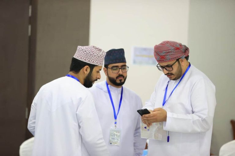 الشباب العماني watanserb.com