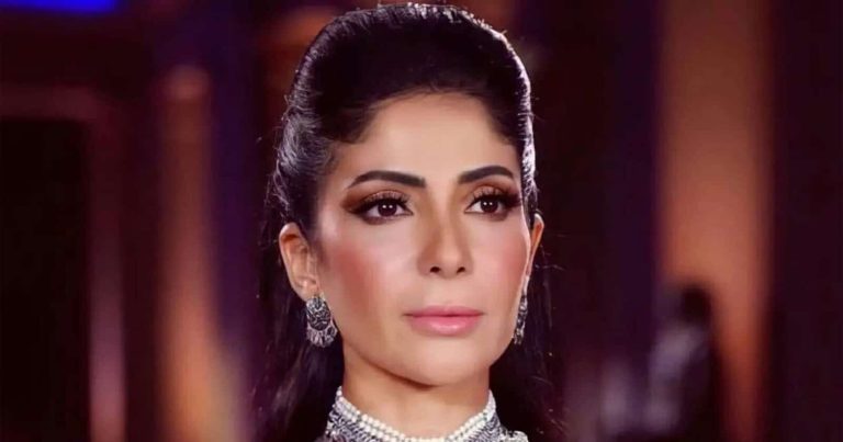 الفنانة المصرية منى زكي watanserb.com
