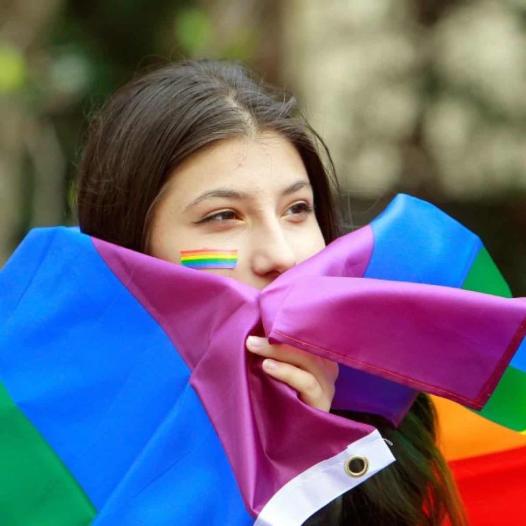 النساء المثليات watanserb.com