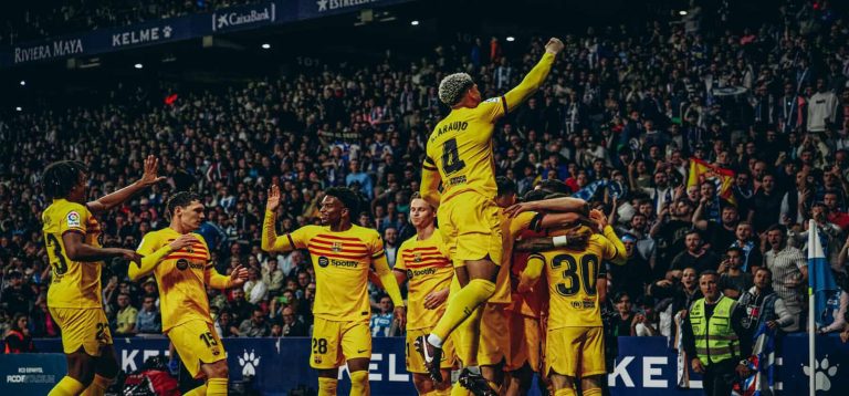 بعد غياب ل4 سنوات.. برشلونة يحصد لقب الدوري الإسباني للمرة ال27 في تاريخه (فيديو) تتويج برشلونة بالدوري الإسباني watanserb.com