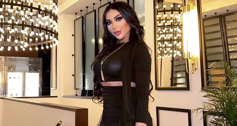 دنيا بطمة في إطلالة جديدة برسالة تحدي: خليك بشنب رجال (شاهد) دنيا بطمة في إطلالة جديدة برسالة تحدي: خليك بشنب رجال (شاهد) watanserb.com
