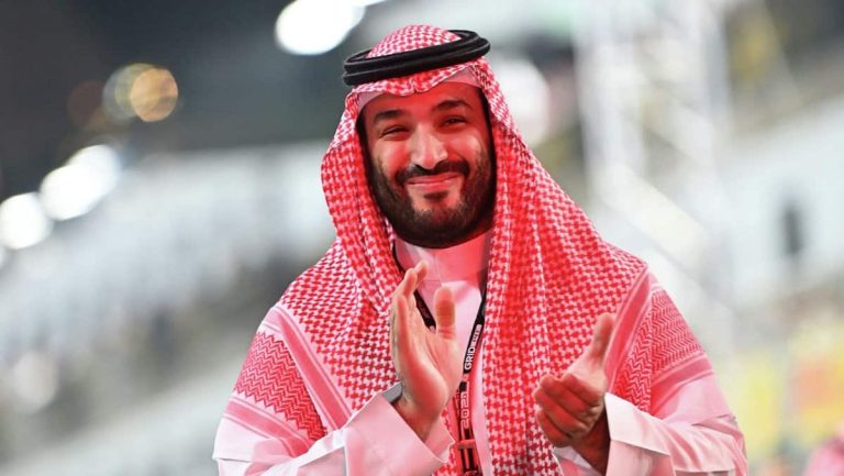 ملك السعودية وضعَ ابنه في مواجهة 5 تحديات معقّدة .. هل يعرف حلّها شاب “عديم الخبرة”؟! محمد بن سلمان watanserb.com