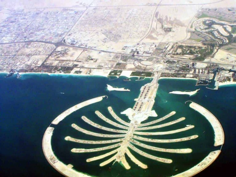 نخلة جبل علي.. معجزة هندسية داخل أجمل مدينة في العالم (فيديو) نخلة جبل علي watanserb.com