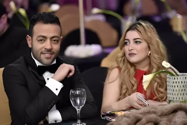 طلاق تامر عاشور وسمر أبو شقة رسمياً بسبب “الخيانة”! طلاق تامر عاشور وسمر أبو شقة رسمياً بسبب "الخيانة"!