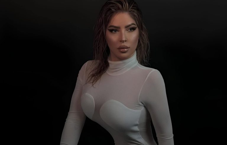مريم الدباغ تستعرض صدرها المنفوخ بقميص نوم من أجل إعلان (فيديو) مريم الدباغ تستعرض صدرها المنفوخ بقميص نوم من أجل إعلان (فيديو)
