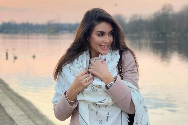 ياسمين صبري تستمتع بإطلالة النيل بروب الاستحمام فقط! (فيديو) ياسمين صبري تستمتع بإطلالة النيل بروب الاستحمام فقط! (فيديو)