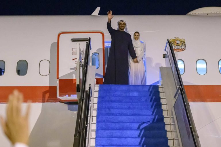 حفيدة محمد بن زايد بإطلالة نادرة وظهور لافت في تركيا (شاهد) حفيدة محمد بن زايد الشيخة سلامة بنت محمد بن حمد آل نهيان