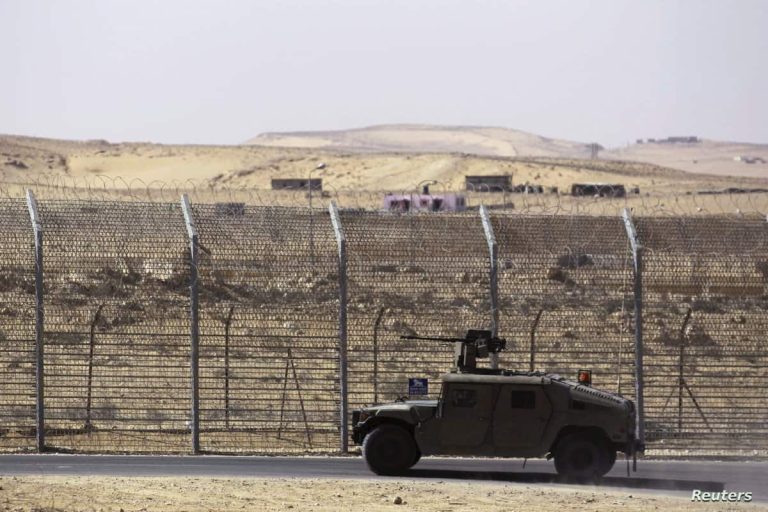 مسؤول إسرائيلي يفجر مفاجأة بعد حادثة الحدود: “أنقذونا.. نتعرض لإطلاق نار يوميا” الإسرائيليين في النقب