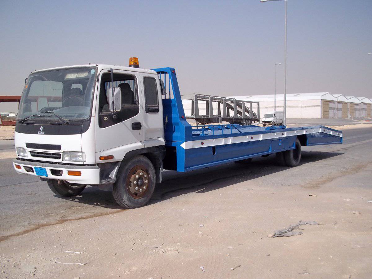 سيارات السطحة