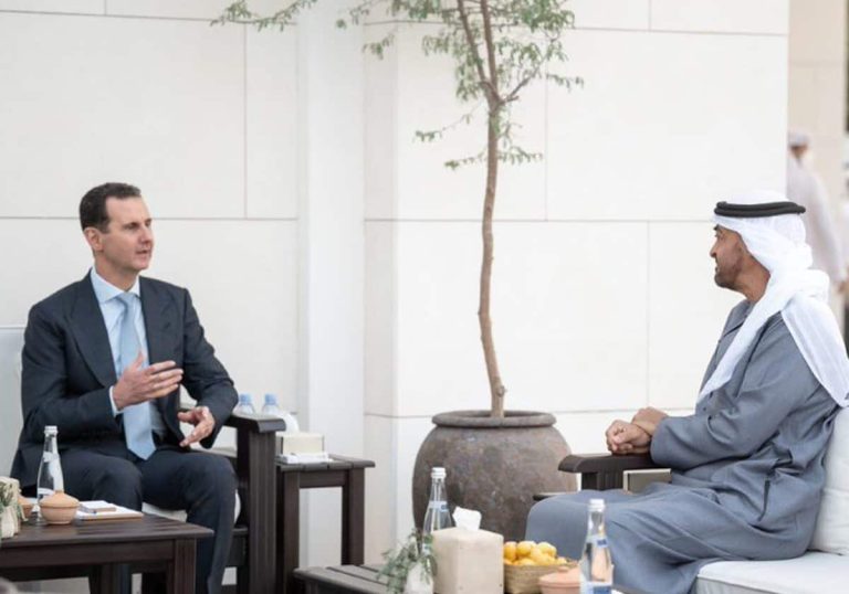 بلومبيرغ: السعودية والإمارات تنفقان الملايين في أوروبا لتلميع الأسد بلومبيرغ: السعودية والإمارات تنفقان الملايين في أوروبا لتلميع الأسد