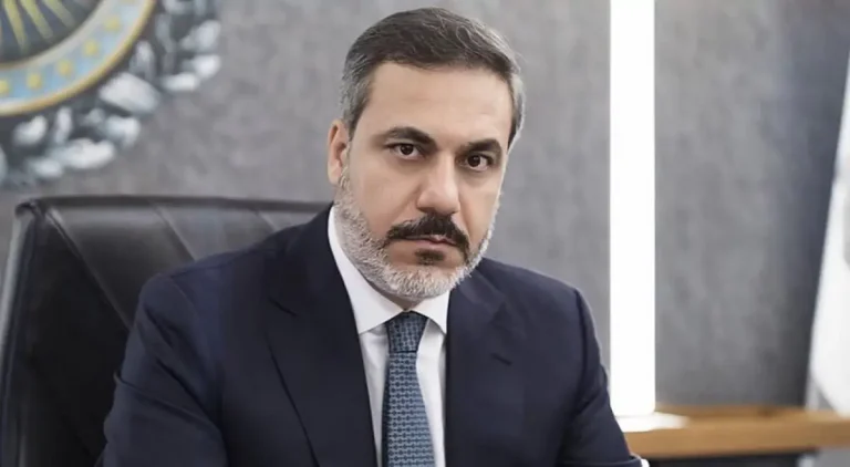 هاكان فيدان.. “الرجل الغامض” يُراهن عليه أردوغان مجددا في مهمة جديدة هاكان فيدان watanserb.com