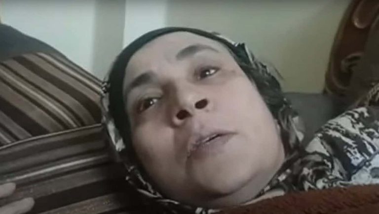 والدة قاتل نيرة أشرف تفقد النطق بعد إعدامه