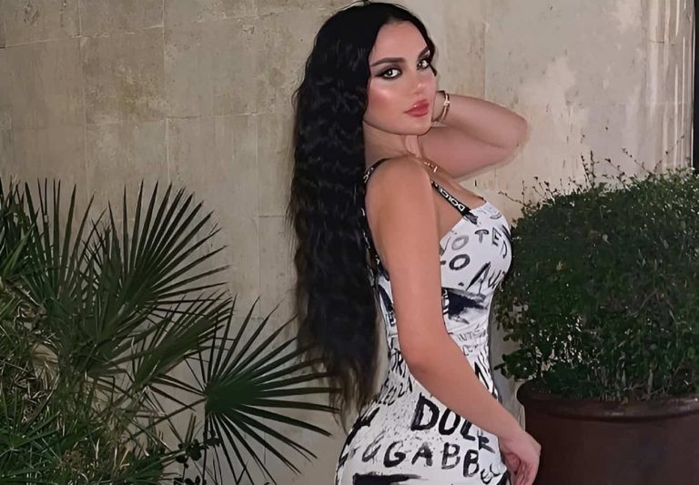ابنة هيفاء وهبي تملأ جسدها بالسيليكون.. هكذا أظهرت منحنياتها الجديدة (شاهد) ابنة هيفاء وهبي تملأ جسدها بالسيليكون.. هكذا أظهرت منحنياتها الجديدة (شاهد)