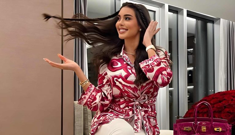 ياسمين صبري تفاجئ متابعيها بهذا التصرف.. هل تعيش قصة حب ؟! (فيديو) ياسمين صبري تفاجئ متابعيها بهذا التصرف.. هل تعيش قصة حب ؟! (فيديو)