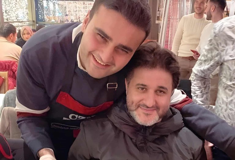 ملحم زين يتورط في أزمة الشيف بوراك ووالده (فيديو) ملحم زين يتورط في أزمة الشيف بوراك ووالده (فيديو)